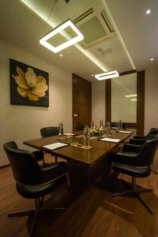 Hycinth Hotels Thiruvananthapuram Exterior photo