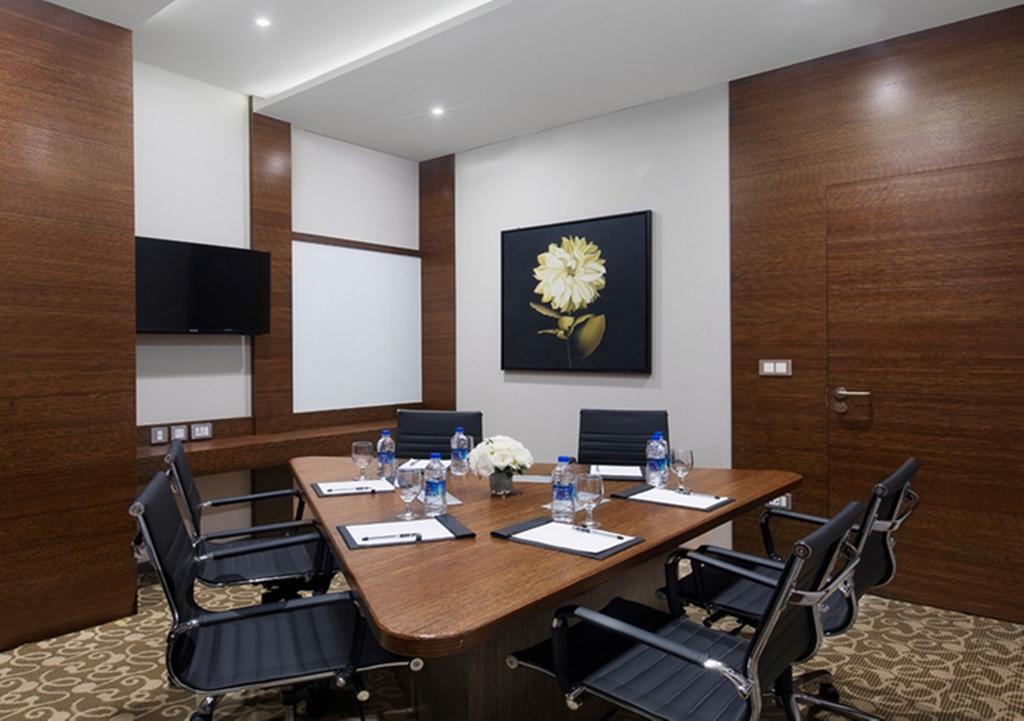 Hycinth Hotels Thiruvananthapuram Exterior photo