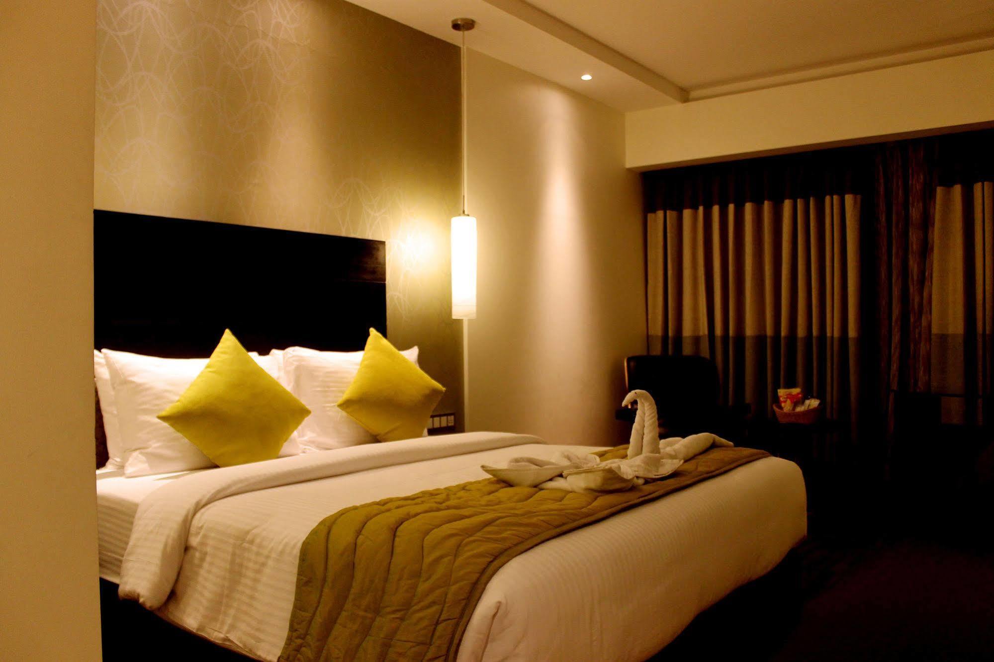 Hycinth Hotels Thiruvananthapuram Exterior photo