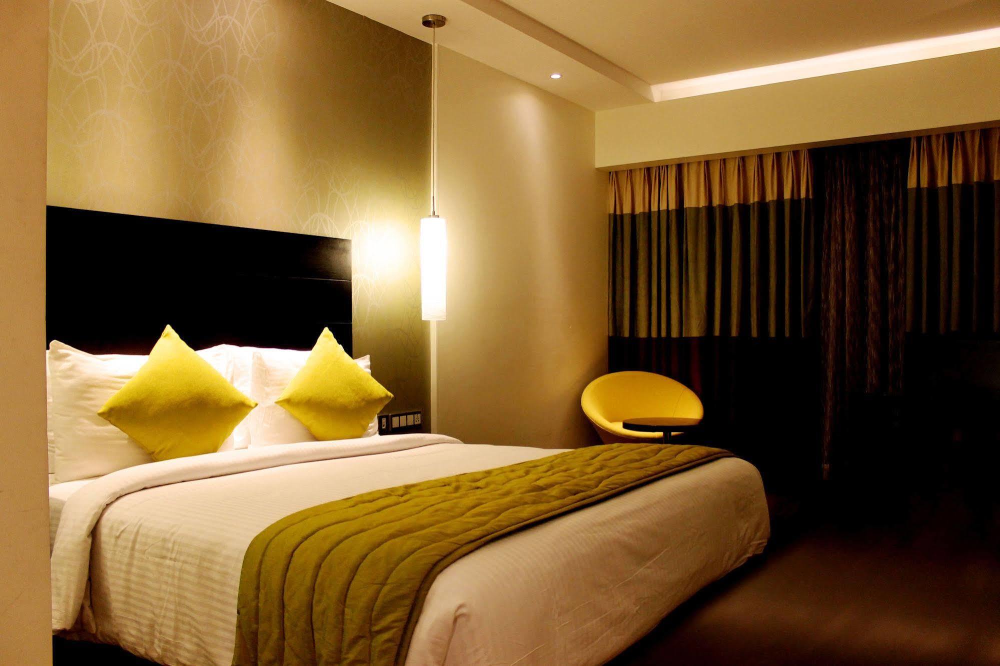 Hycinth Hotels Thiruvananthapuram Exterior photo
